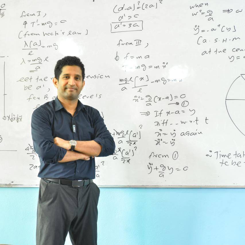 Wajira Patabandige  - Combined Mathematics tutor profile picture