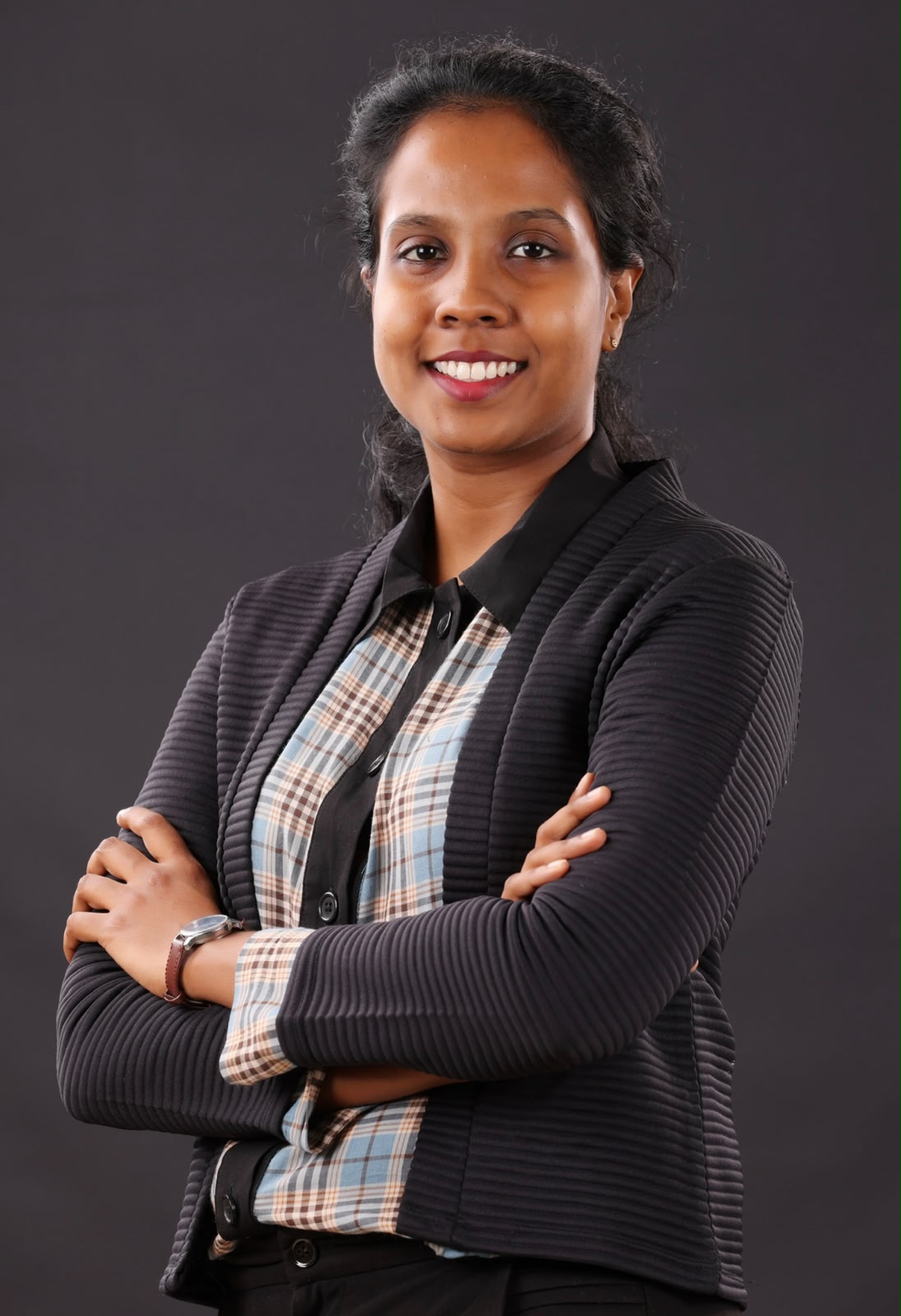 Ms. Amaya Kodithuwakku - Business Studies, Accounting, Economics, Entrepreneurship & Business Skills tutor profile picture